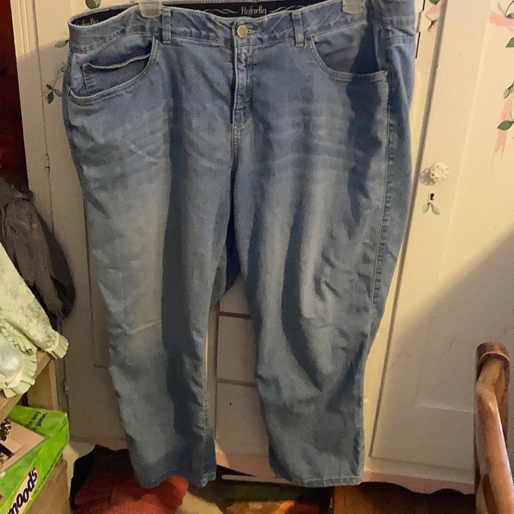 Light Wash ankle Jeans